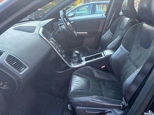 Volvo XC60 thumbnail