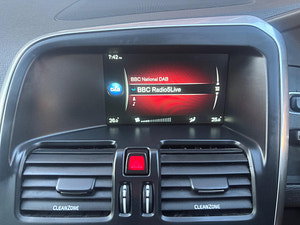 Volvo XC60 thumbnail