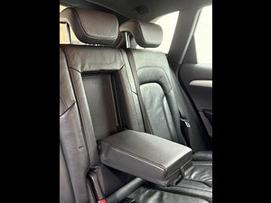 Audi Q5 thumbnail