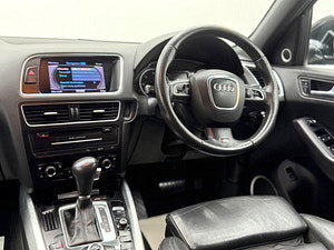 Audi Q5 thumbnail