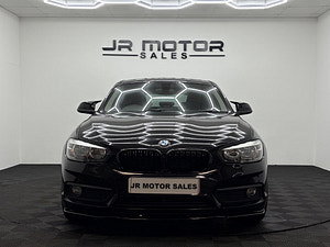 BMW 1 Series thumbnail