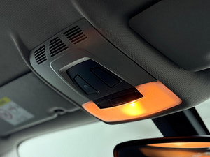 BMW 1 Series thumbnail