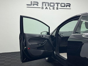 Ford Fiesta thumbnail