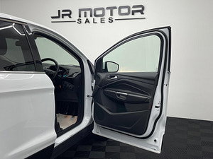 Ford Kuga thumbnail