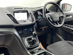 Ford Kuga thumbnail