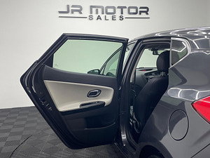 Kia Ceed thumbnail