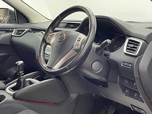 Nissan Qashqai thumbnail