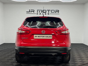 Nissan Qashqai thumbnail