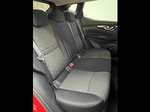 Nissan Qashqai thumbnail