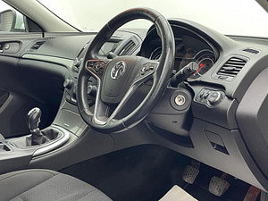 Vauxhall Insignia thumbnail