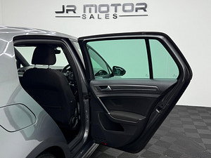 Volkswagen Golf thumbnail