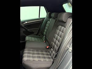 Volkswagen Golf thumbnail
