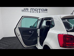 Volkswagen Polo thumbnail
