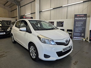 Toyota Yaris thumbnail