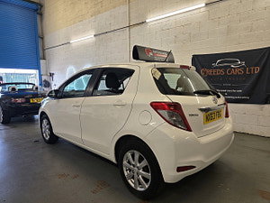 Toyota Yaris thumbnail