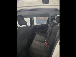 Toyota Yaris thumbnail