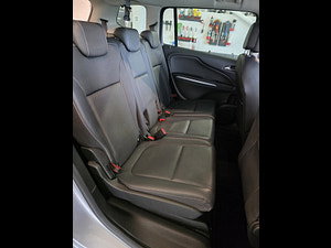 Vauxhall Zafira Tourer thumbnail