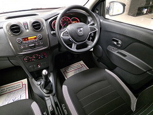 Dacia Sandero Stepway thumbnail