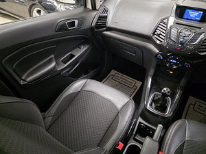Ford EcoSport thumbnail