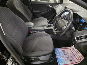 Ford Focus thumbnail