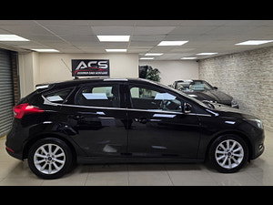 Ford Focus thumbnail