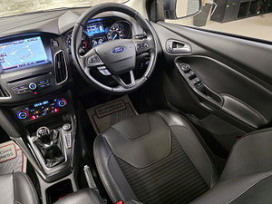 Ford Focus thumbnail