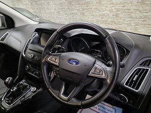 Ford Focus thumbnail