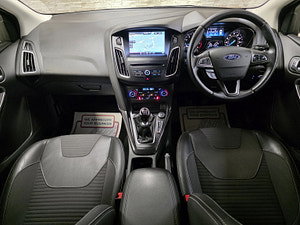 Ford Focus thumbnail