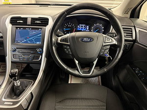 Ford Mondeo thumbnail