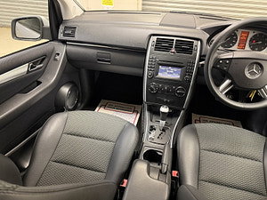 Mercedes-Benz B Class thumbnail