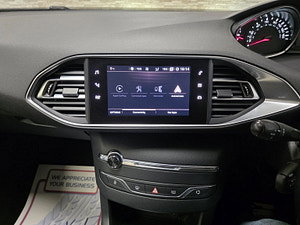 Peugeot 308 SW thumbnail