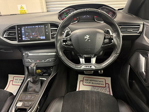 Peugeot 308 SW thumbnail