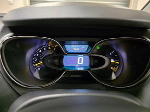 Renault Captur thumbnail