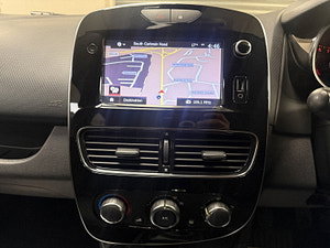 Renault Clio thumbnail