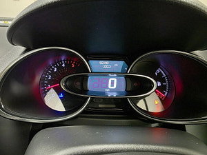Renault Clio thumbnail
