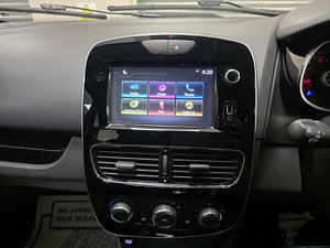 Renault Clio thumbnail
