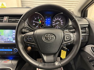 Toyota Avensis thumbnail