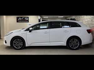 Toyota Avensis thumbnail