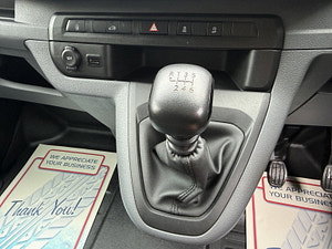 Vauxhall Vivaro thumbnail