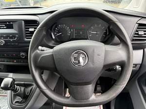 Vauxhall Vivaro thumbnail