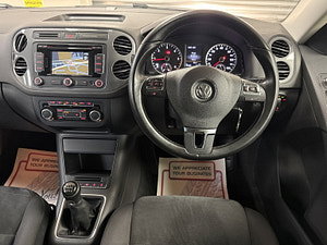 Volkswagen Tiguan thumbnail
