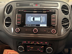 Volkswagen Tiguan thumbnail