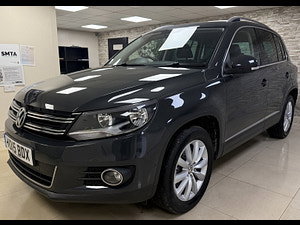 Volkswagen Tiguan thumbnail