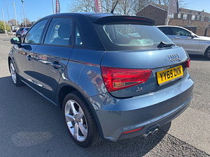 Audi A1 thumbnail