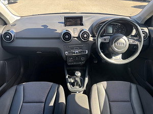 Audi A1 thumbnail