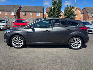 Ford Focus thumbnail