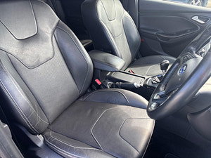 Ford Focus thumbnail