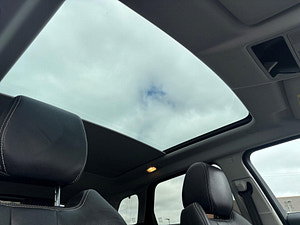 Land Rover Range Rover Evoque thumbnail