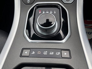 Land Rover Range Rover Evoque thumbnail