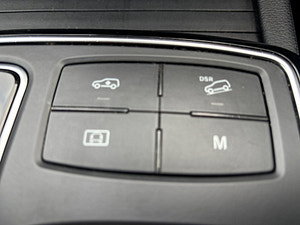 Mercedes-Benz GLE thumbnail
